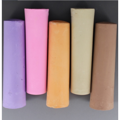 Easy erasable coloured chalk for school